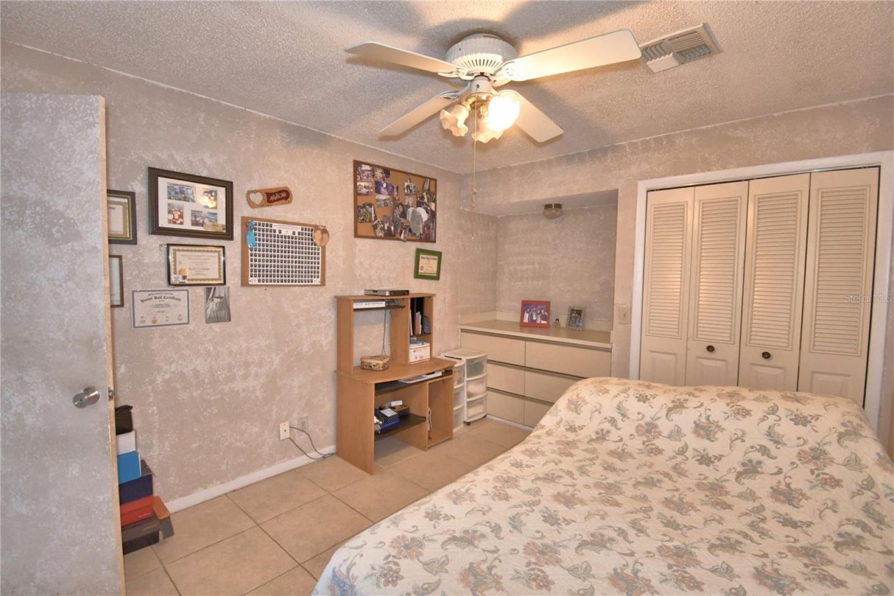 201 Lake Bonny Drive E, Lakeland, FL 33801 Photo