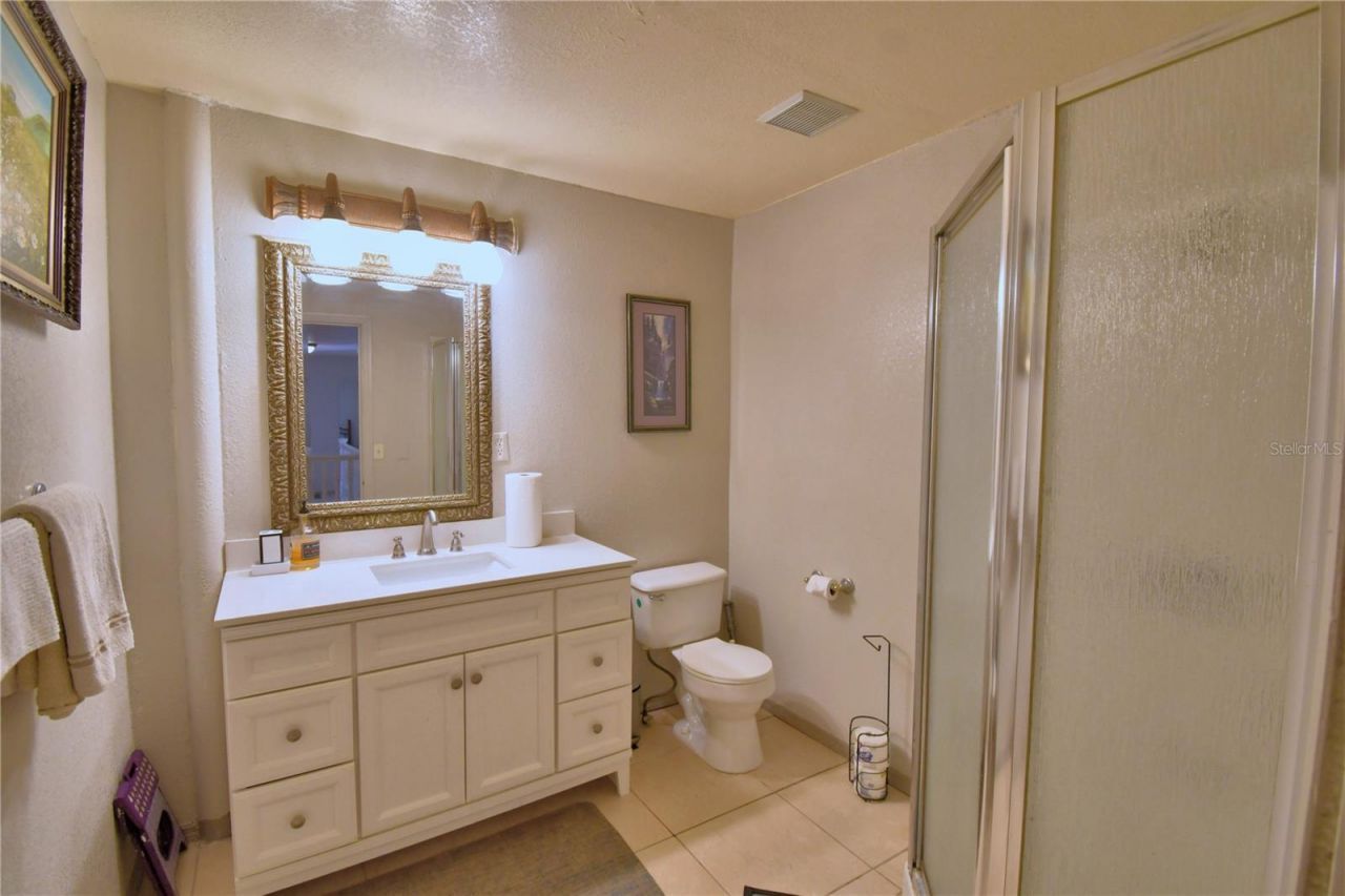 201 Lake Bonny Drive E, Lakeland, FL 33801 Photo