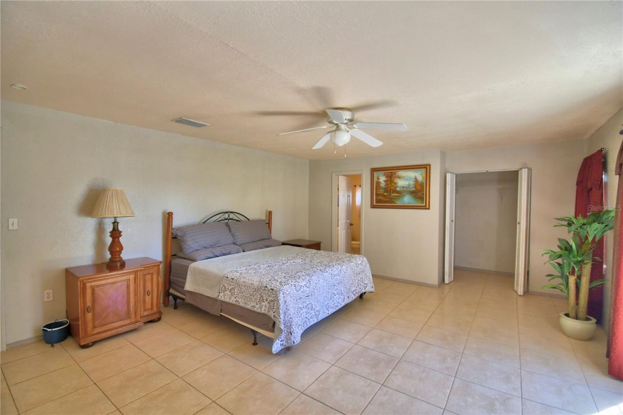 201 Lake Bonny Drive E, Lakeland, FL 33801 Photo