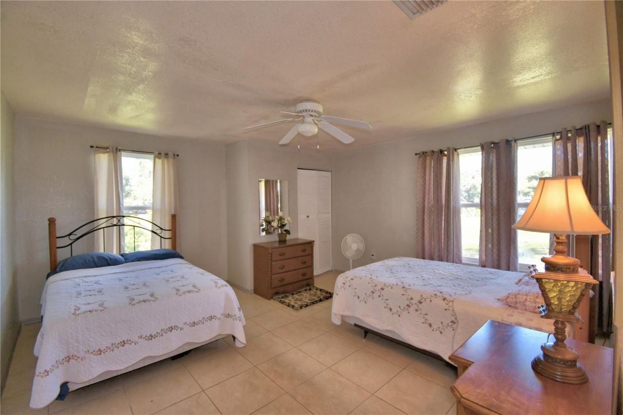 201 Lake Bonny Drive E, Lakeland, FL 33801 Photo