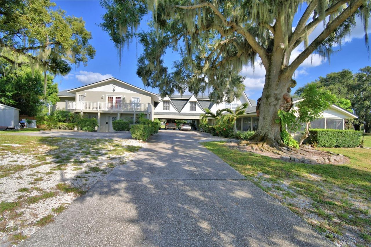 201 Lake Bonny Drive E, Lakeland, FL 33801 Photo