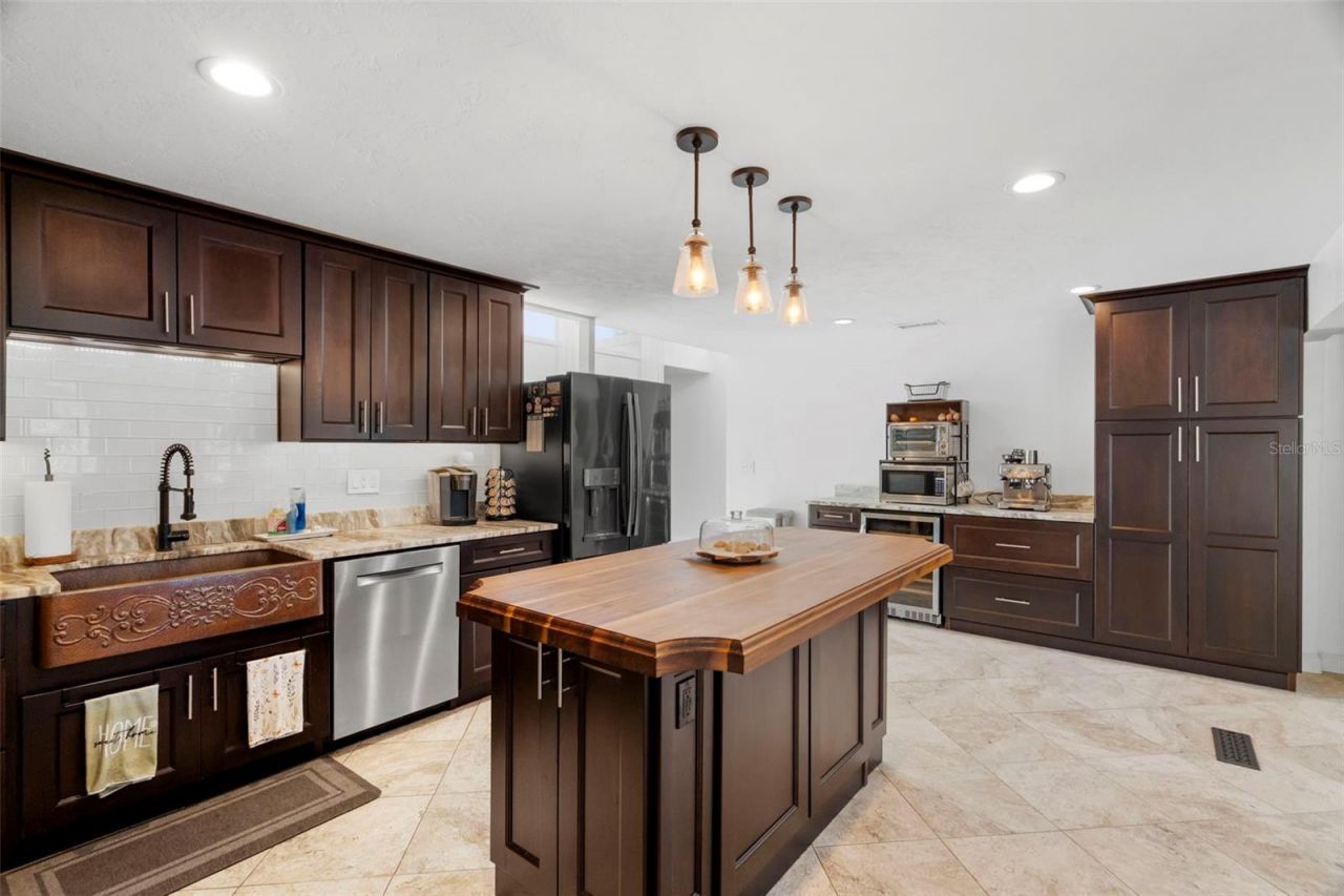 1309 Eastfield Drive, Clearwater, FL 33764 Photo