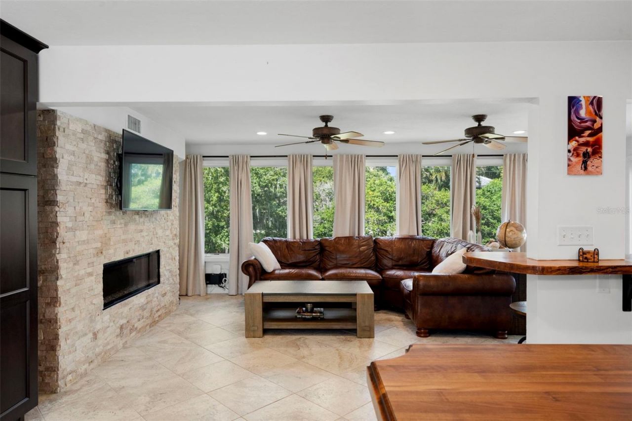 1309 Eastfield Drive, Clearwater, FL 33764 Photo