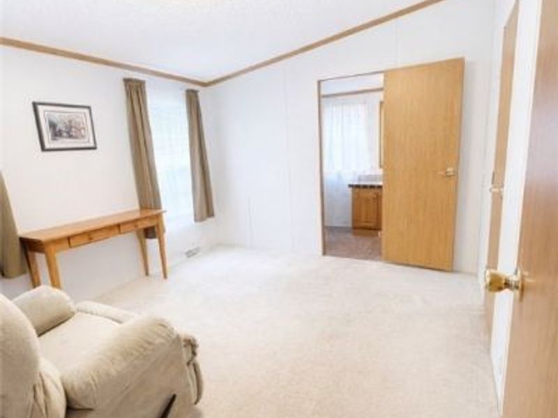 178 D Street SW, Navarre, OH 44662 Photo 12