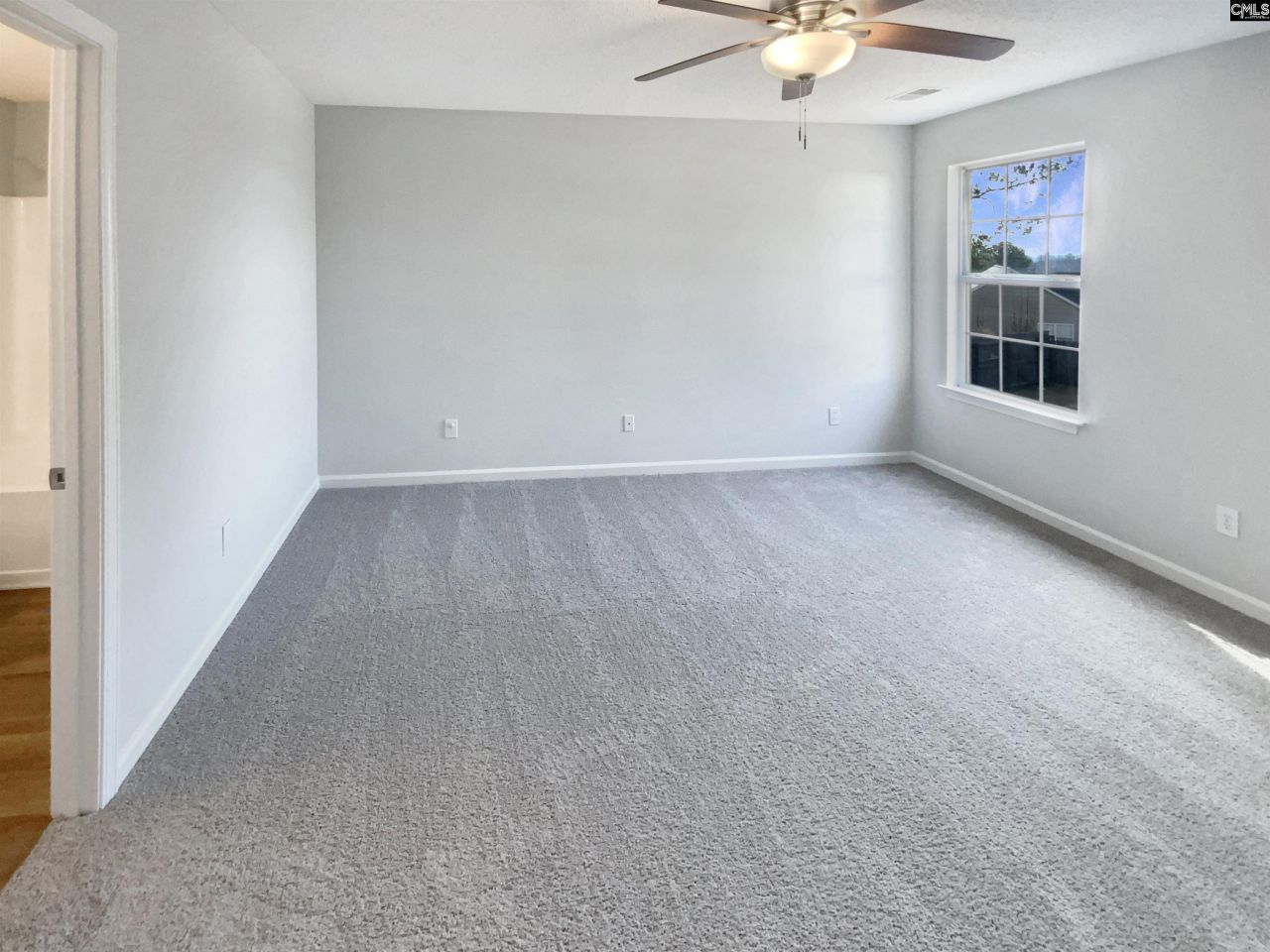 116 Crown Colony Court Photo 19