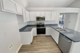 116 Crown Colony Court photo 4