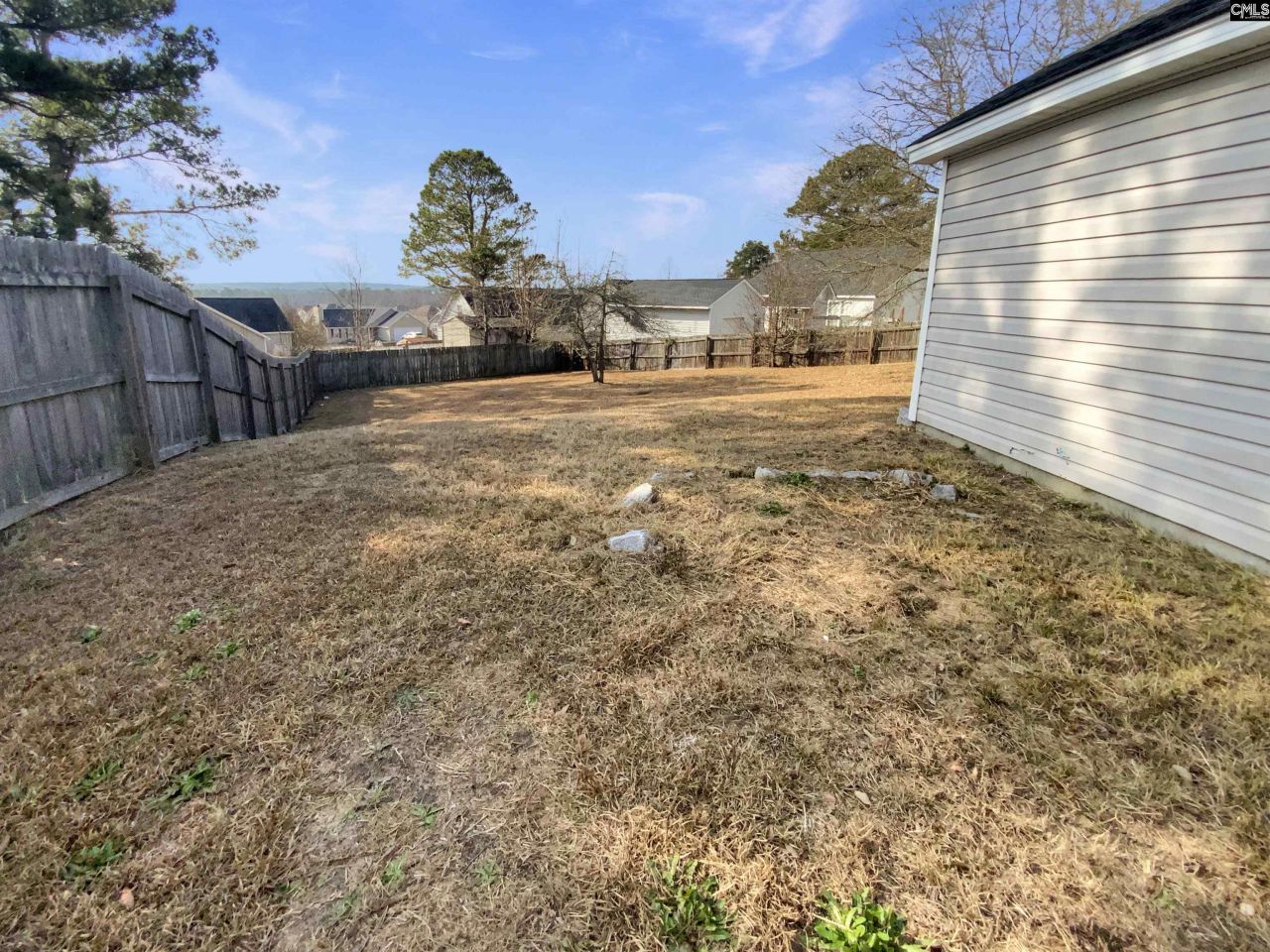116 Crown Colony Court Photo 24