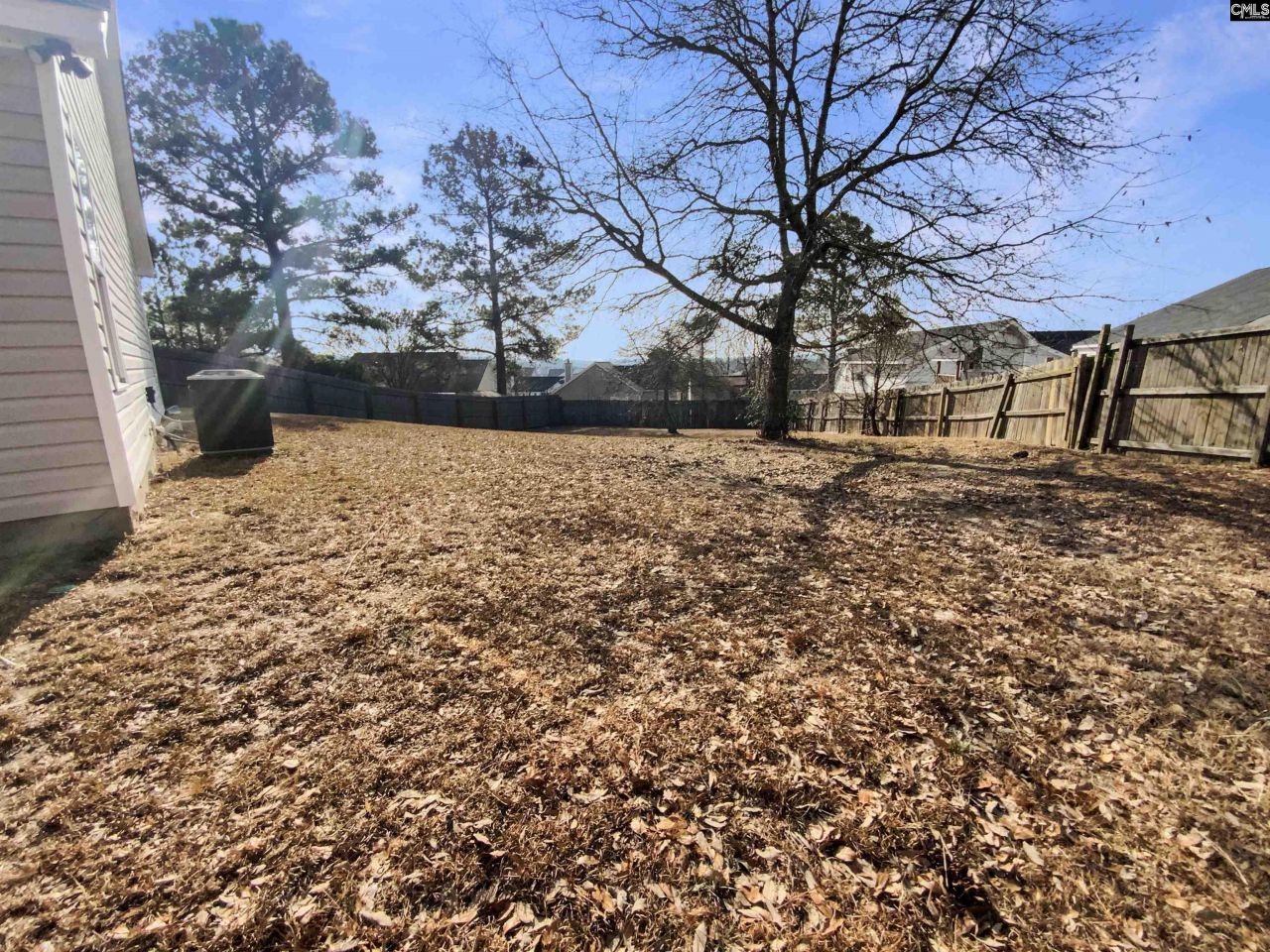 116 Crown Colony Court Photo 28