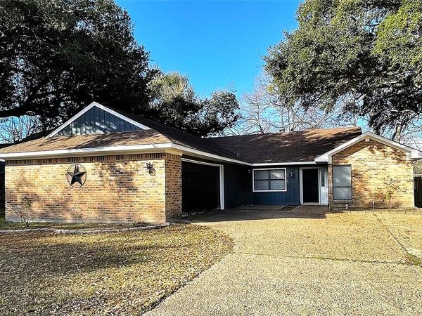 3 Circle Drive, Teague, TX 75860