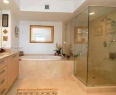 1830 S Ocean Dr, Unit 2003, Hallandale Beach, FL 33009 Photo