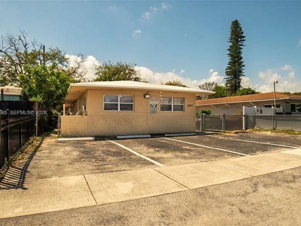 15940 NE 19th Ct , Unit 3, North Miami Beach, FL 33162