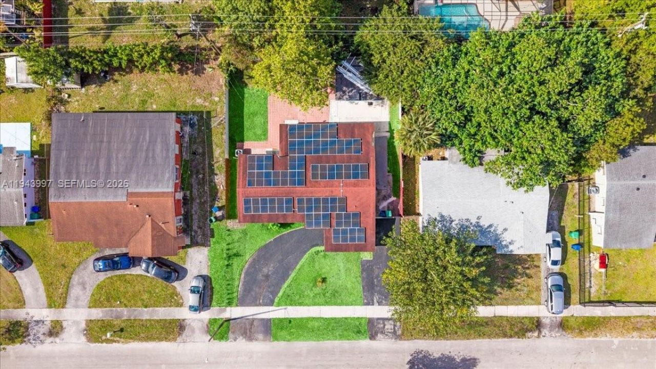 18502 NW 23rd Ct, Miami Gardens, FL 33056 Photo