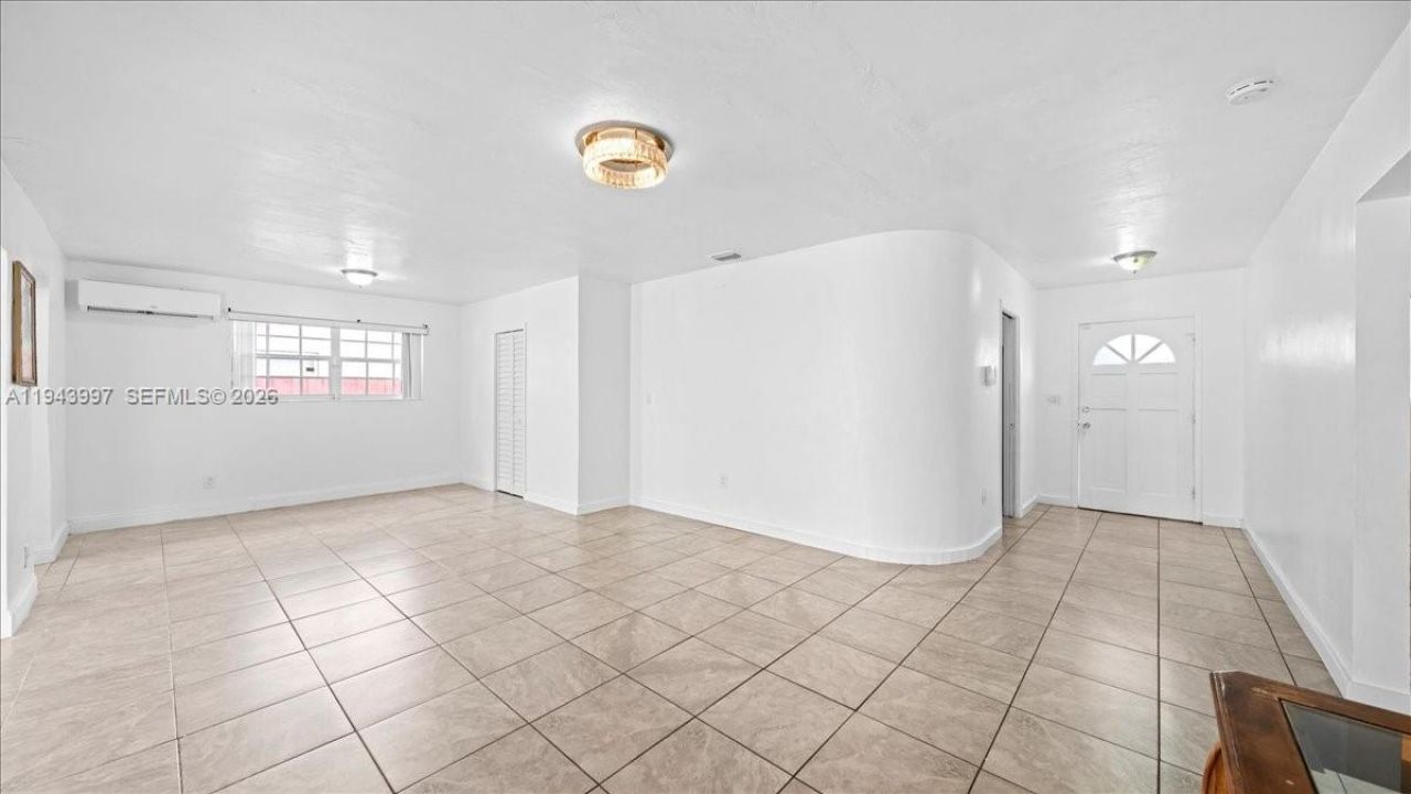 18502 NW 23rd Ct, Miami Gardens, FL 33056 Photo