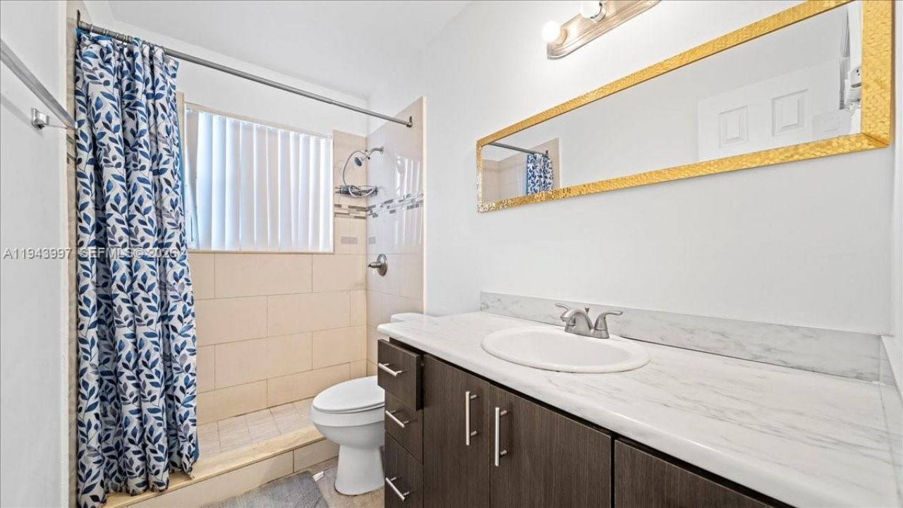 18502 NW 23rd Ct, Miami Gardens, FL 33056 Photo