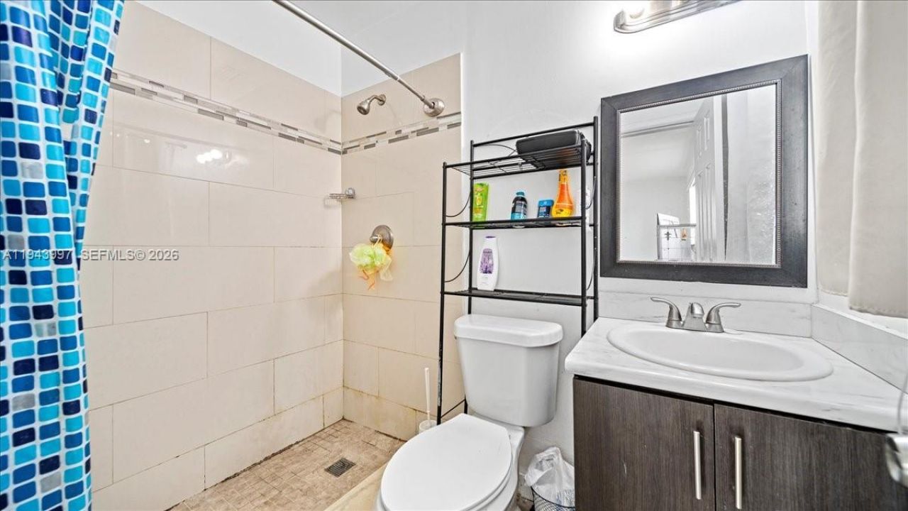 18502 NW 23rd Ct, Miami Gardens, FL 33056 Photo