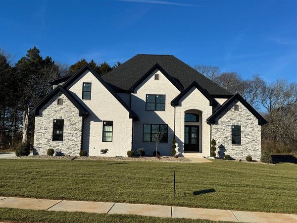 3345 Upper Gable Drive, Bowling Green, KY 42101