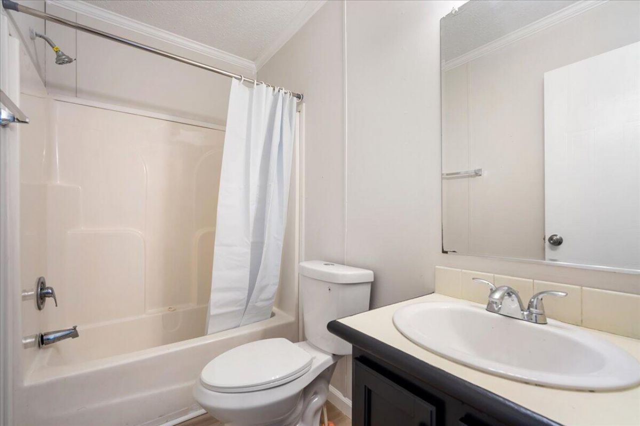 1011 Ridge Road Photo 14