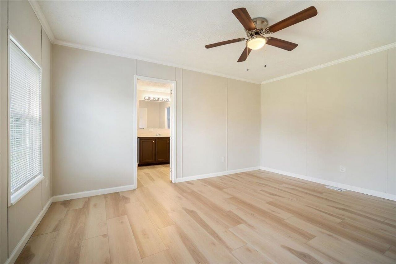 1011 Ridge Road Photo 7