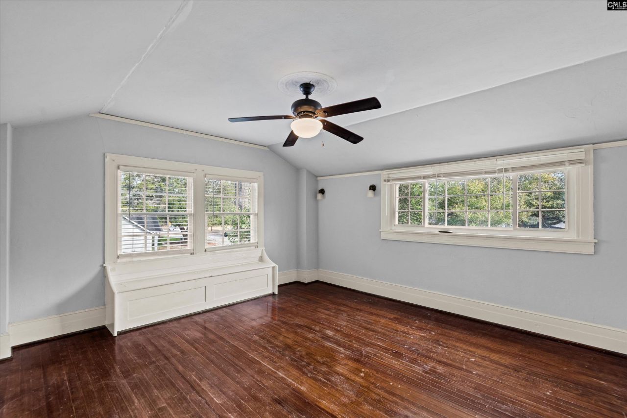 1403 Lyttleton Street Photo 25