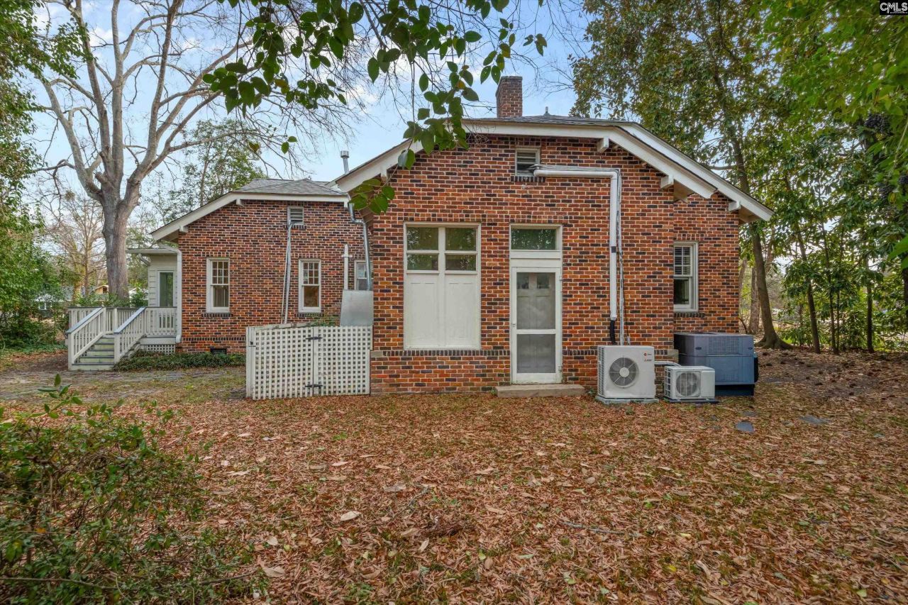 1403 Lyttleton Street Photo 36