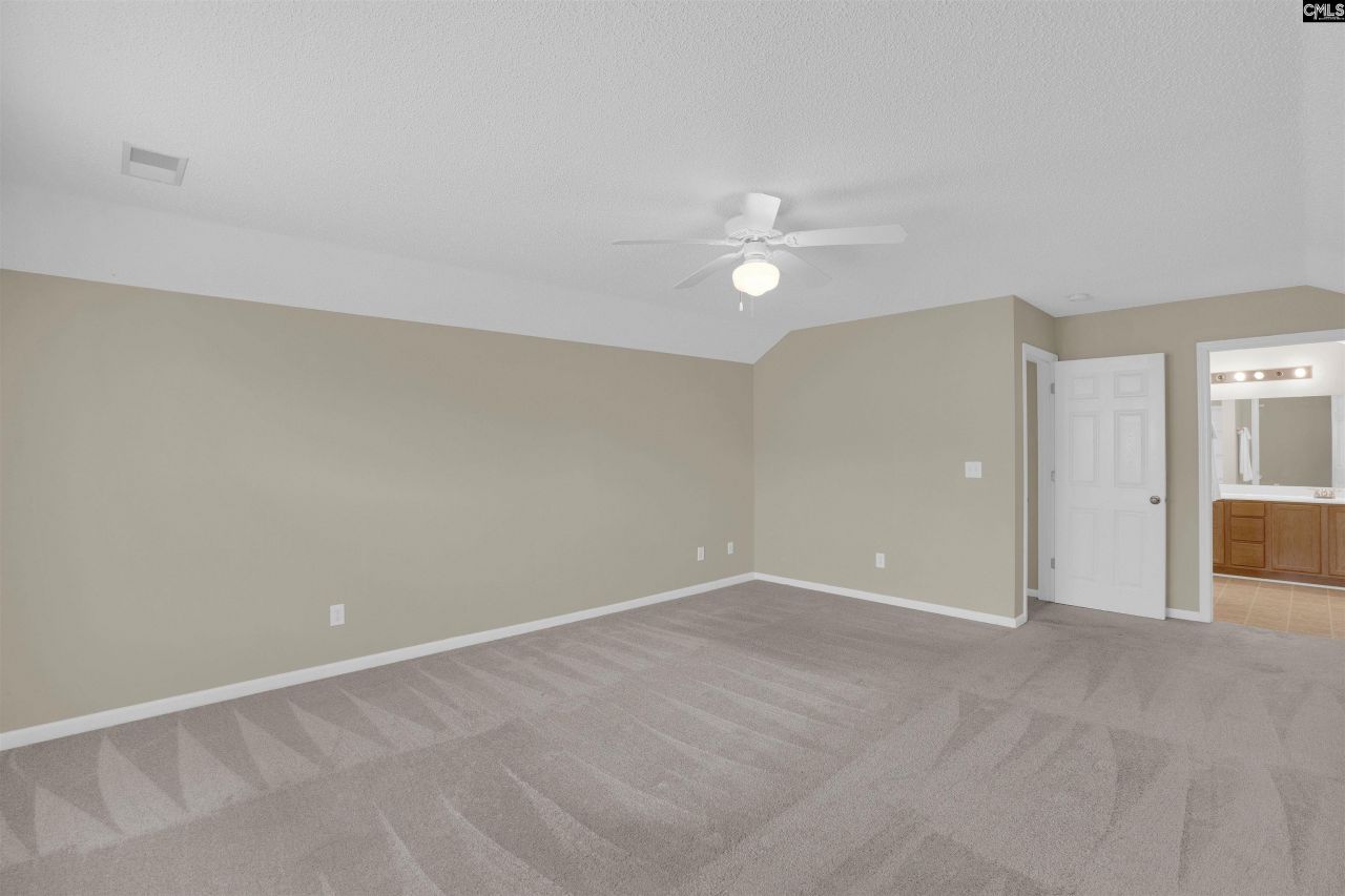 1019 Glencroft Drive Photo 16