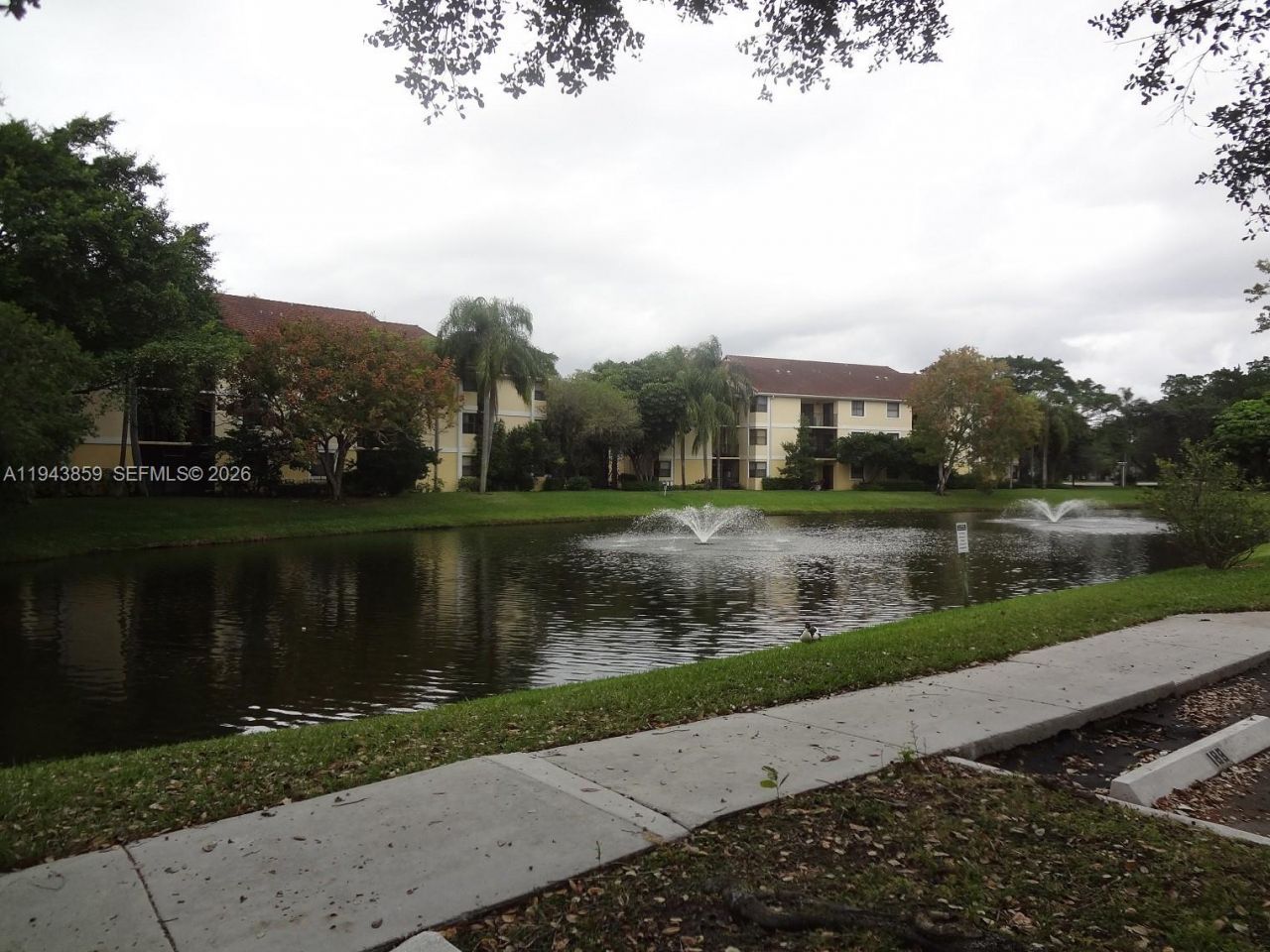 10125 W Sunrise Blvd , Unit 104, Plantation, FL 33322 Photo