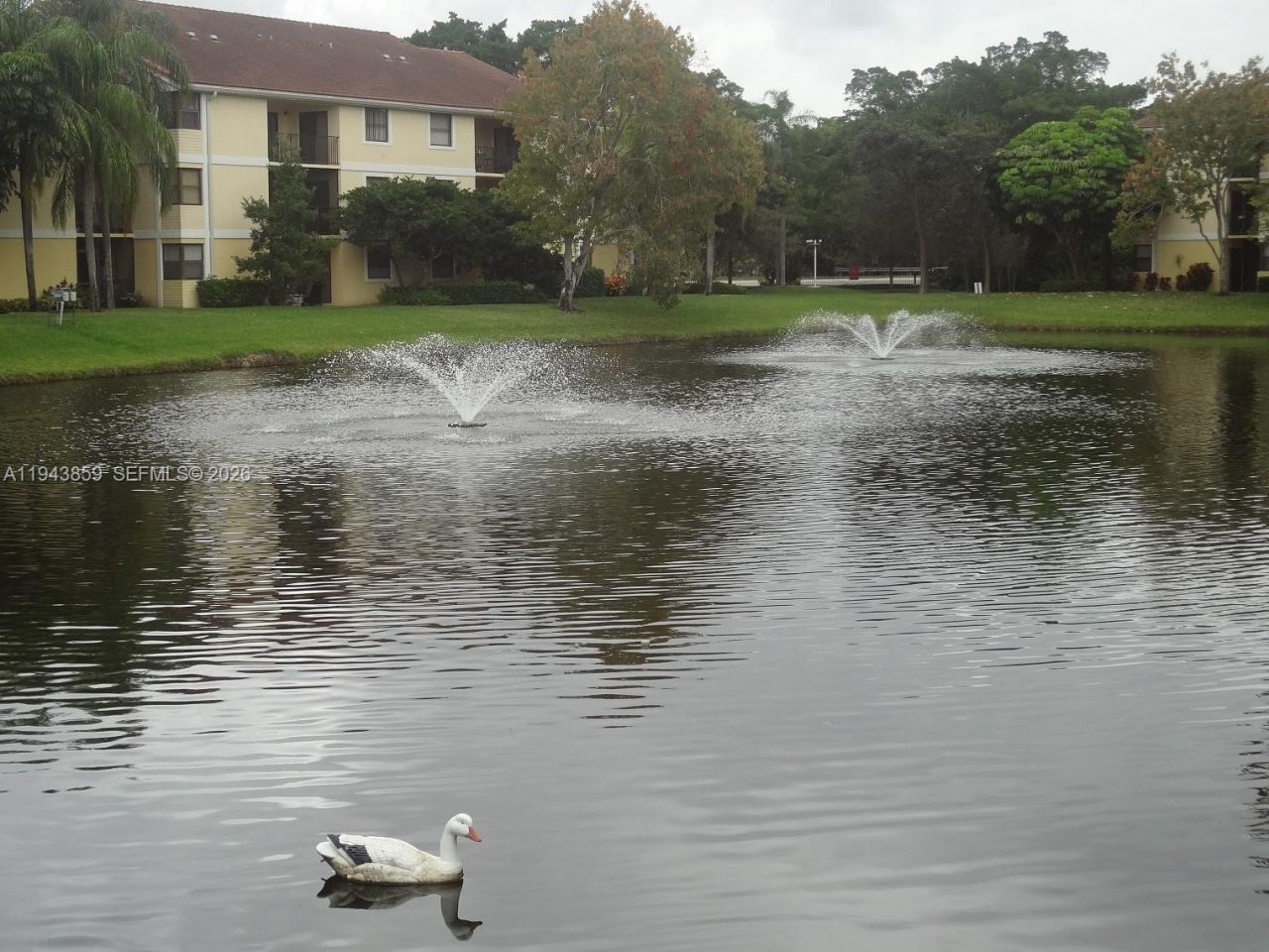 10125 W Sunrise Blvd , Unit 104, Plantation, FL 33322 Photo