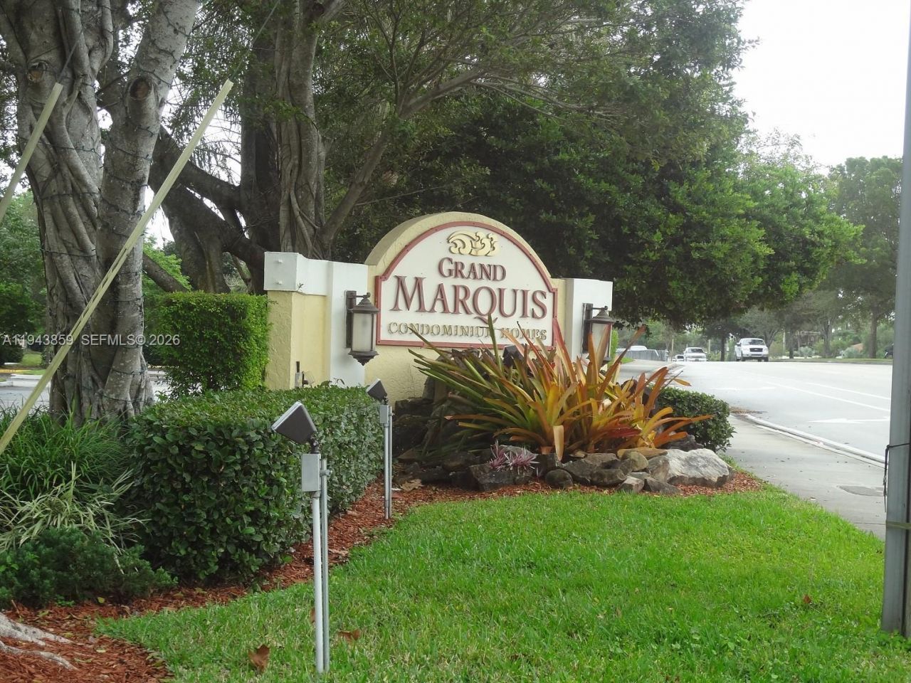 10125 W Sunrise Blvd , Unit 104, Plantation, FL 33322 Photo