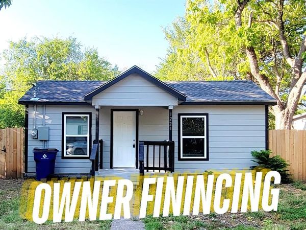 1221 Stanford Street, Greenville, TX 75401