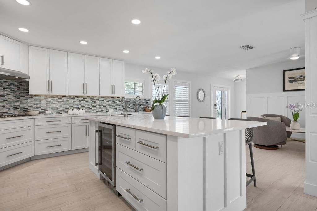 616 Foxworth Lane, Holmes Beach, FL 34217 Photo