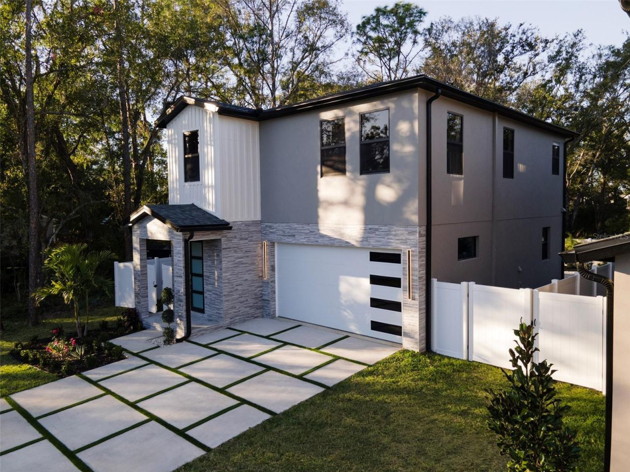 7621 Amherst Street, Tampa, FL 33625 Main Photo