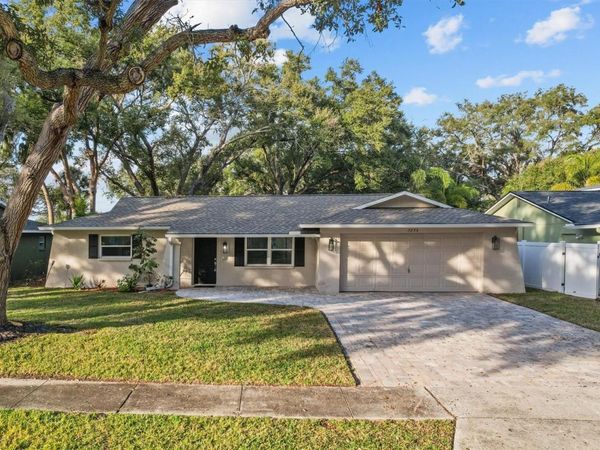 7233 56TH AVENUE N, ST PETERSBURG, FL 33709