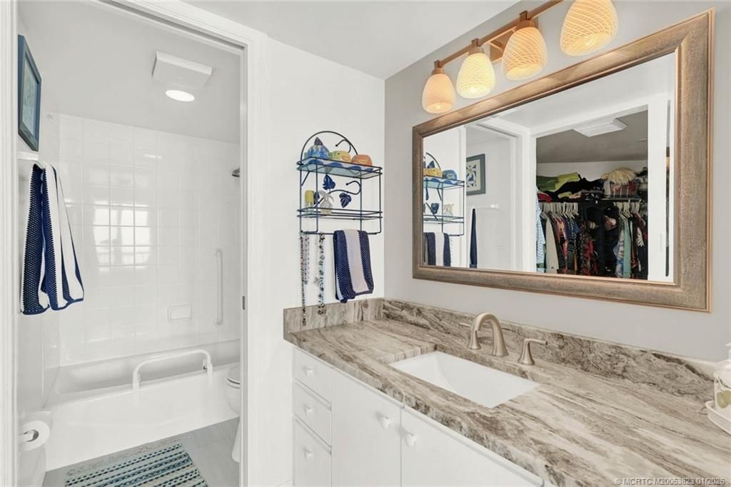 8880 S Ocean Drive, Unit 1004, Jensen Beach, FL 34957 Photo