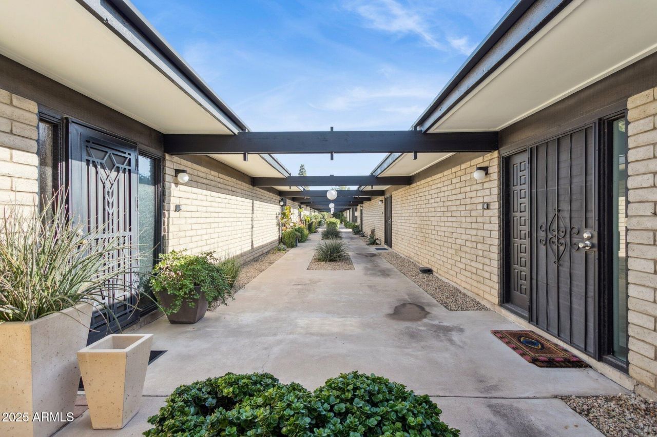 110 W Missouri Avenue, Unit 25, Phoenix, AZ 85013 Main Photo