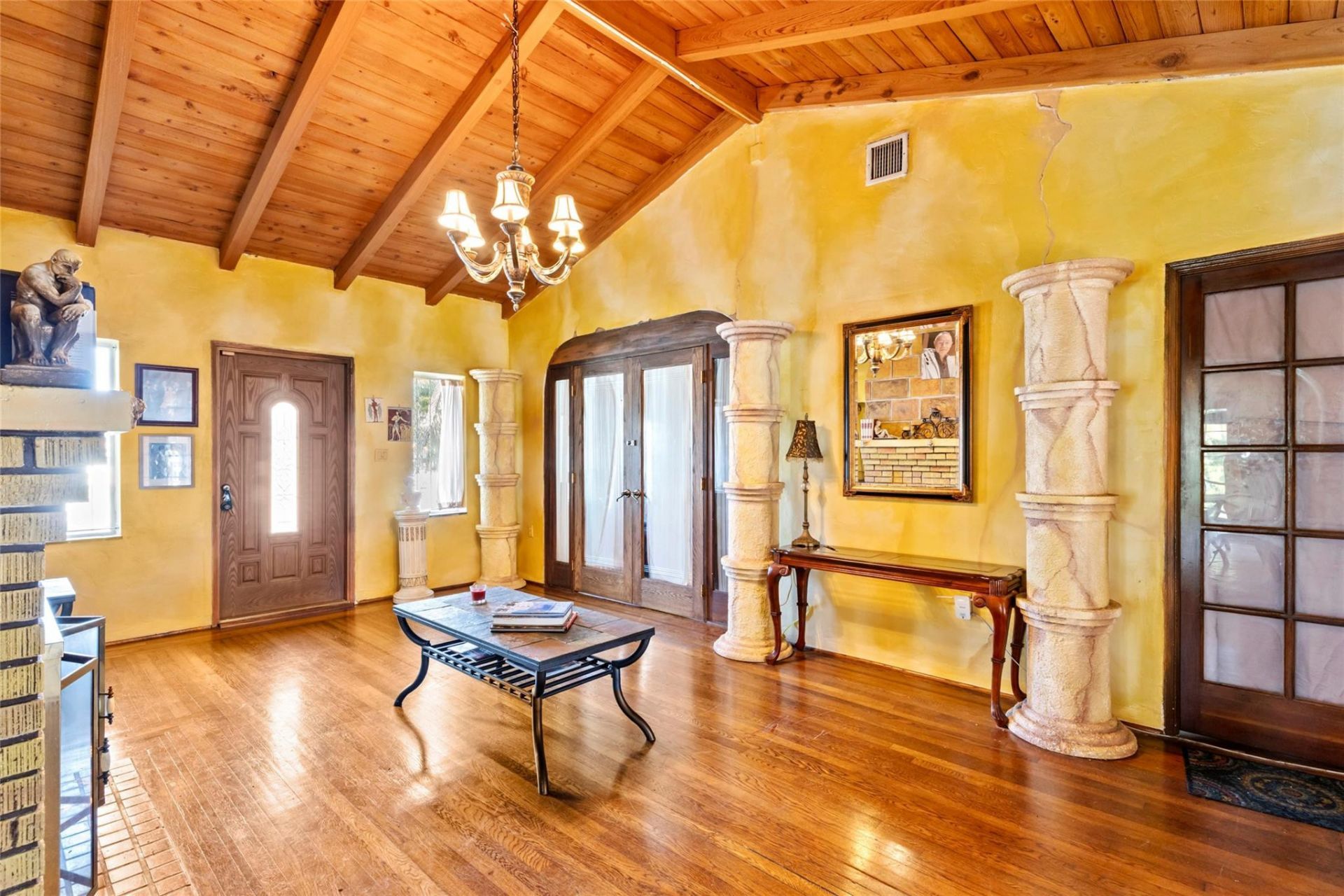 9600 N Miami Avenue, Miami Shores, FL 33150 Photo