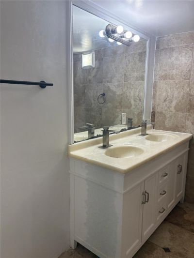 5811 NW 17th Place, Unit L, Sunrise, FL 33313 Photo