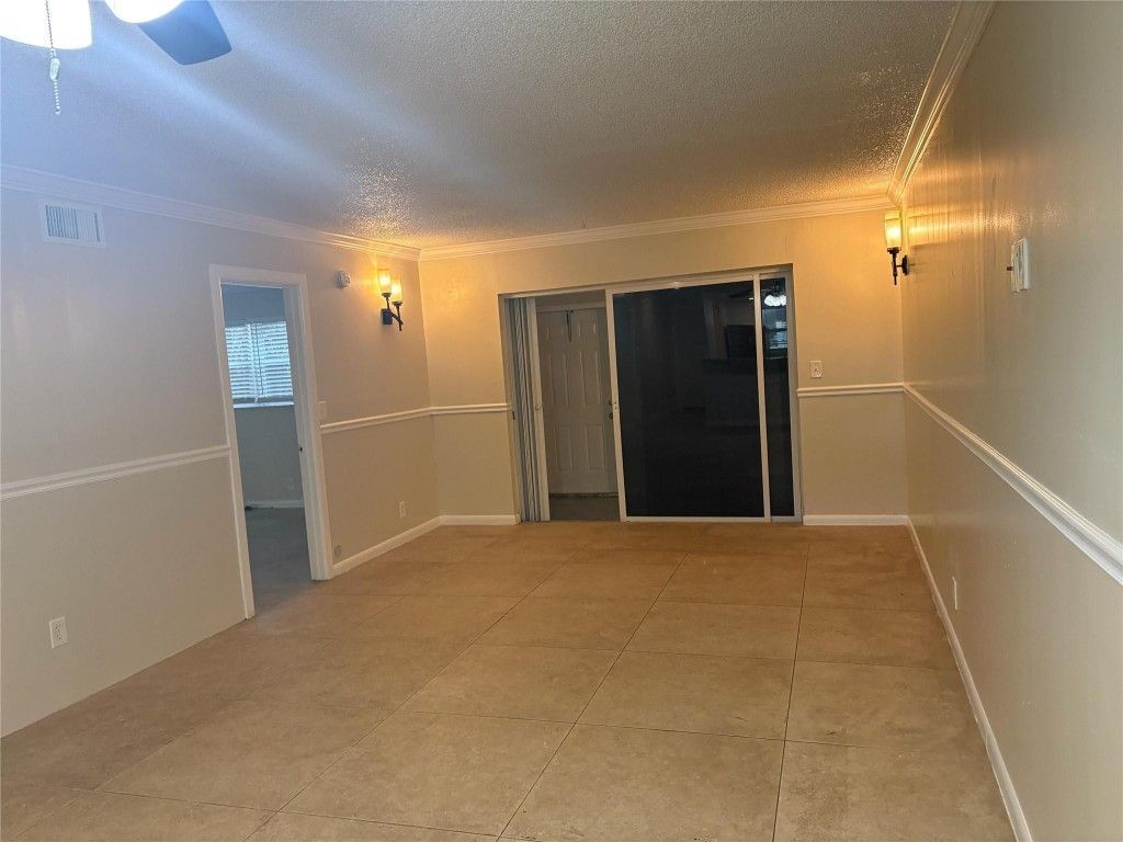 5811 NW 17th Place, Unit L, Sunrise, FL 33313 Photo