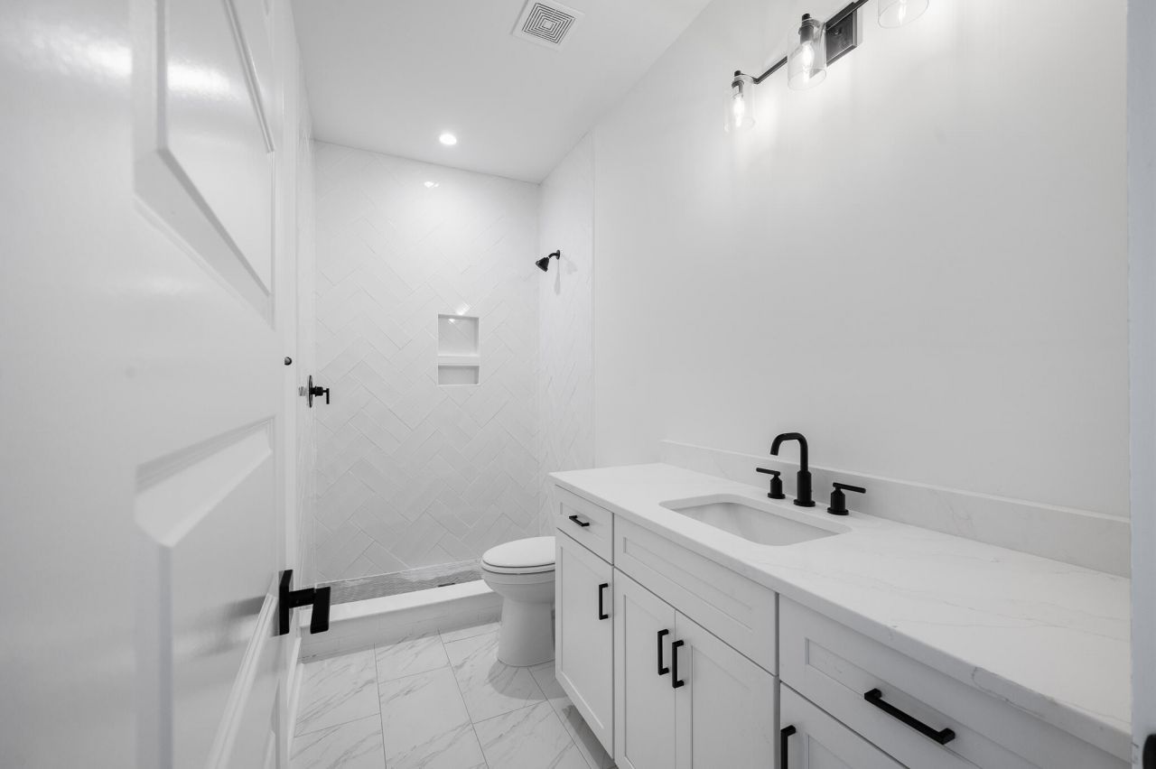 1305 Wood Sorrel Drive Photo 10