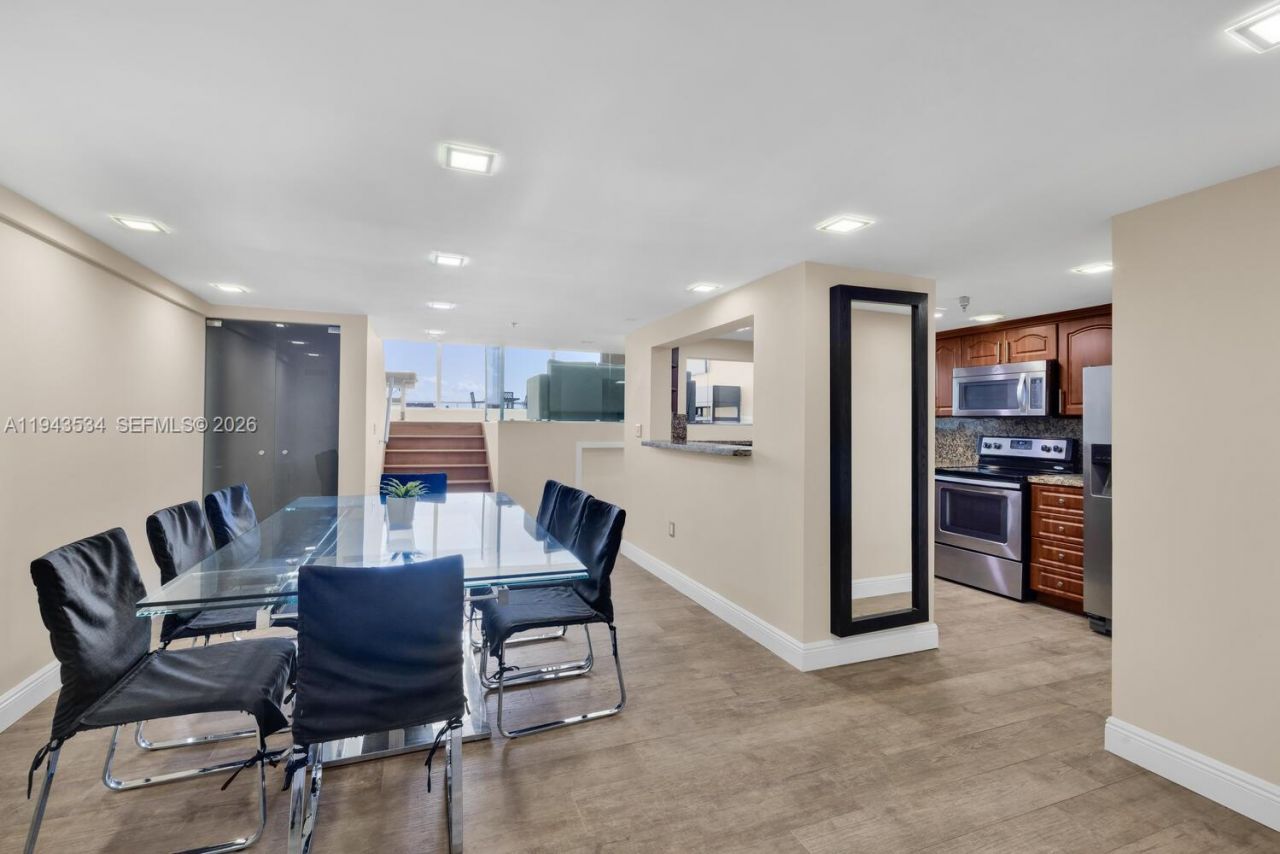 5445 Collins Ave, Unit M9 M10 M11, Miami Beach, FL 33140 Photo