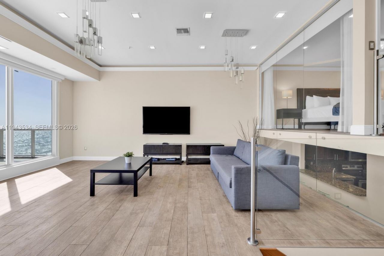5445 Collins Ave, Unit M9 M10 M11, Miami Beach, FL 33140 Photo