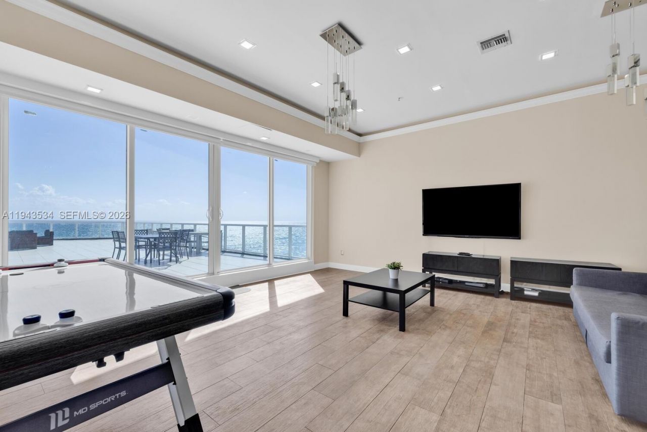5445 Collins Ave, Unit M9 M10 M11, Miami Beach, FL 33140 Photo