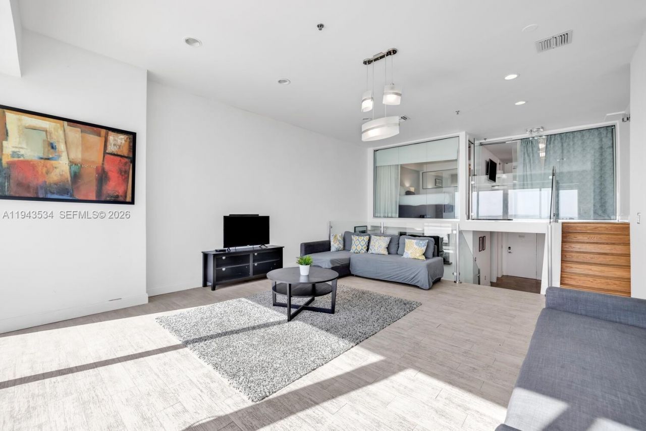 5445 Collins Ave, Unit M9 M10 M11, Miami Beach, FL 33140 Photo