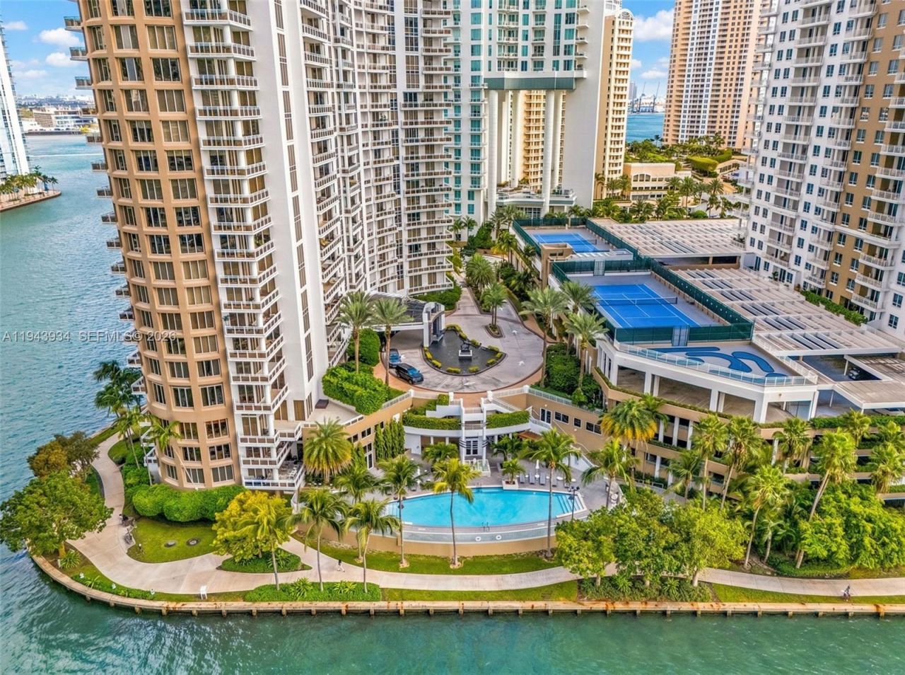 901 Brickell Key Blvd, Unit 3206, Miami, FL 33131 Photo