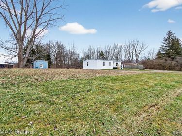 15313 Livermore Road, Unadilla Twp, MI 48169