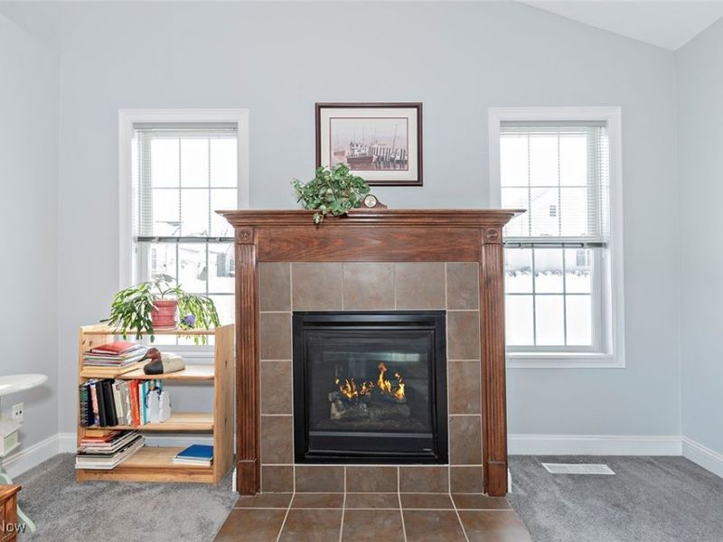 405 Creekside Drive, Mayfield Heights, OH 44143 Photo 14