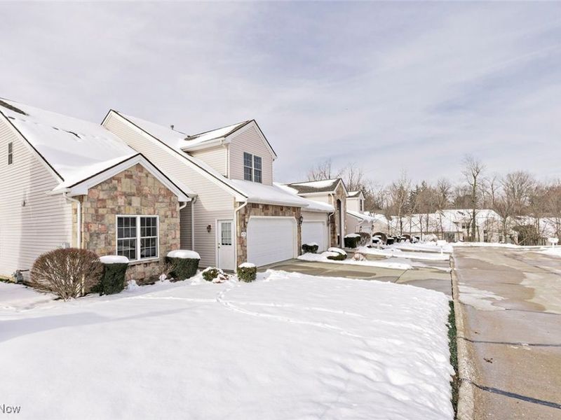 405 Creekside Drive, Mayfield Heights, OH 44143 Photo 44