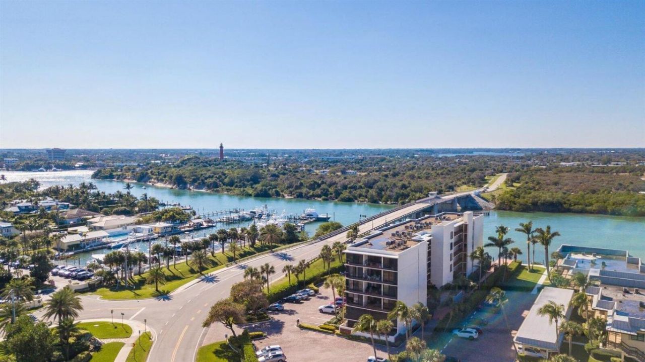 225 Beach Road Road, Unit 303, Tequesta, FL 33469 Photo