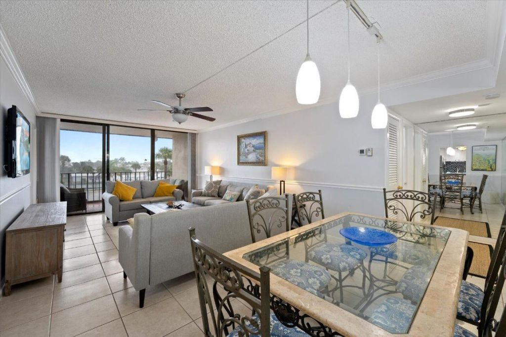 225 Beach Road Road, Unit 303, Tequesta, FL 33469 Photo