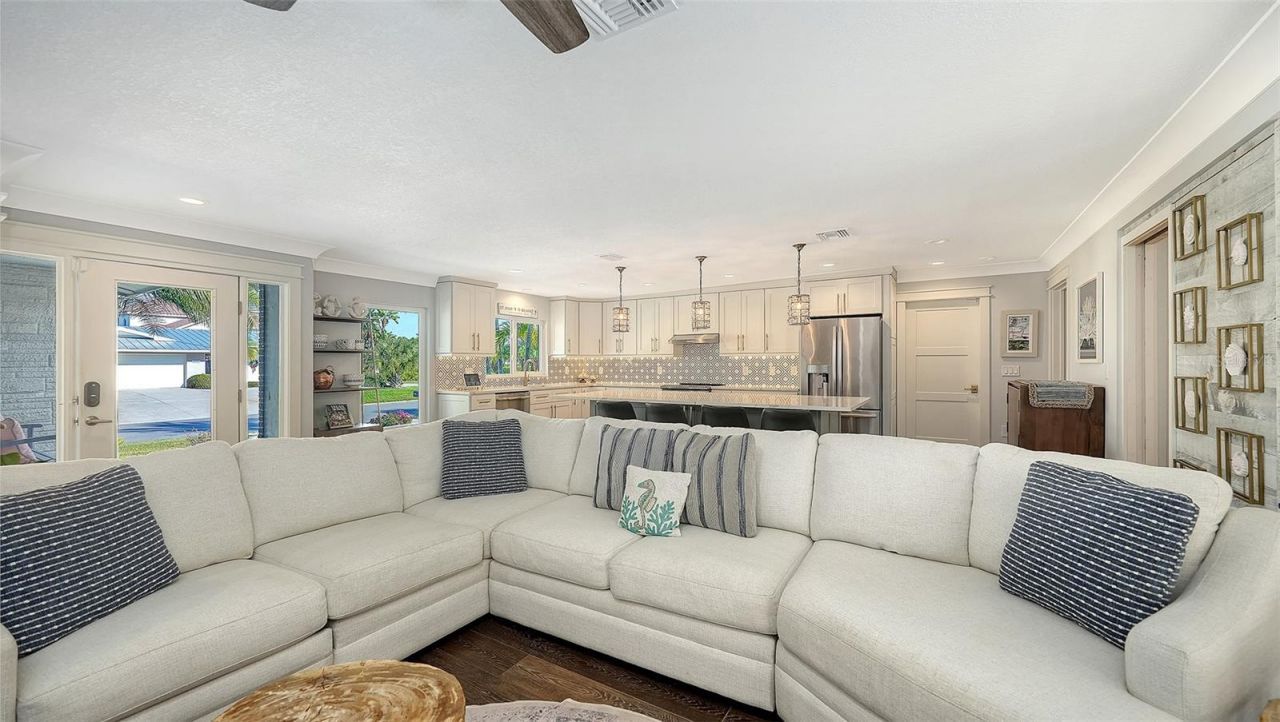 1050 Bogey Lane, Longboat Key, FL 34228 Photo