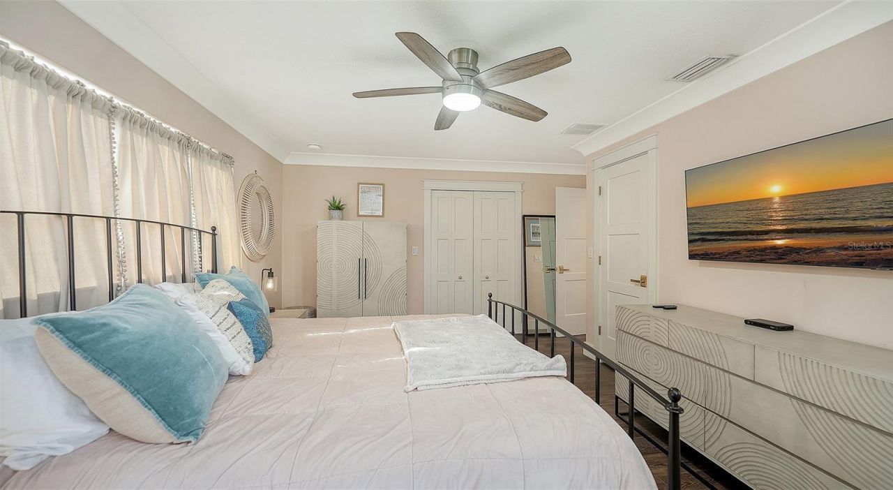 1050 Bogey Lane, Longboat Key, FL 34228 Photo